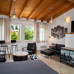  Apartment Dolce